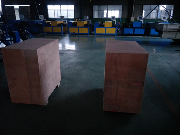 泰國客戶咬口機出口